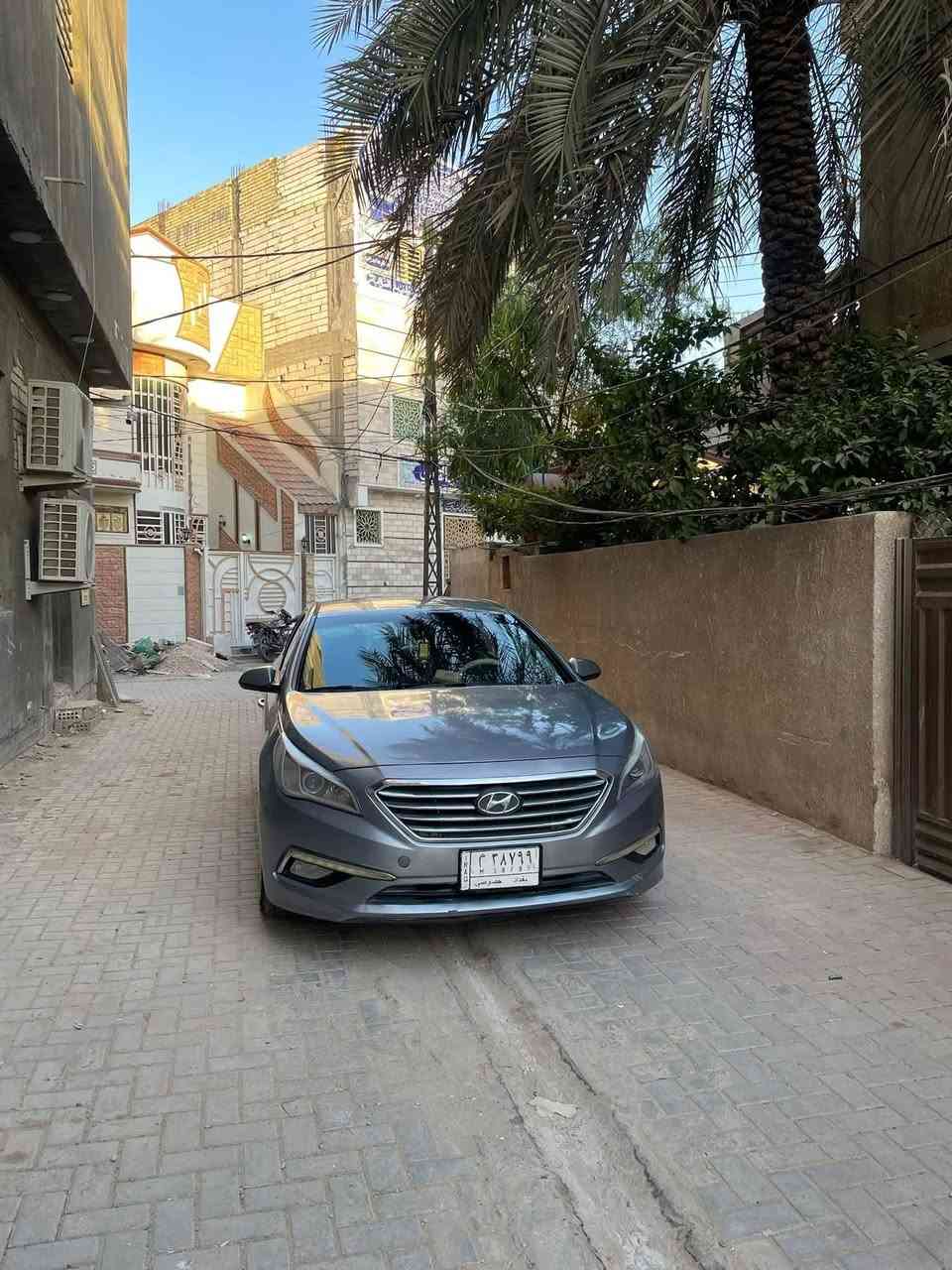 سياره سوناتا للبيع ضربتها چاملغ وبنيد 2016 محرك جي تي اي كفاله كيررقم بغداد 07737723 003

