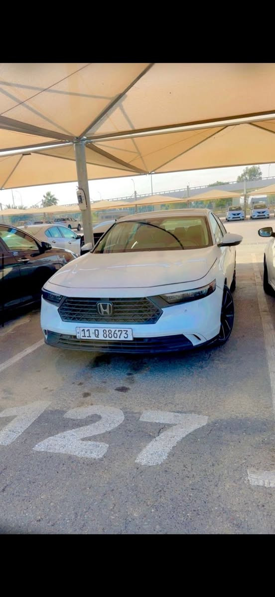 هوندا أكورد ماشيه 57 الف كيلو موديل 24 (تورنك / فول كامل / 2.0 هايبرد) 🚗 🔥 أعلى فئة 🔥رقم بغداد بااسمي جاهز وكآمل تحويل مباشر 

• محرك 2.0 هايبرد (بنزين + كهرباء)

• شاشة كبيرة + Apple CarPlay & Android Auto

• نظام صوتي Boos 🔊

• فتحة سقف 🌤

• مقاعد تدفئة وتبريد امامي + الخلفي تدفئة

• تحكم كهربائي بالمقاعد + ميموري للسائق

• تشغيل بصمة + دخول ذكي (بصمة أبواب)

• رادار أمامي + رادار جانبي +رادار خلفي

•كاميرا خلفية متعددة الزوايا

• حساسات أمامي وخلفي + • شحن لاسلكي 📱

• إضاءة LED أمامي وخلفي

للاستفسار الاتصال على الرقم 

***********
