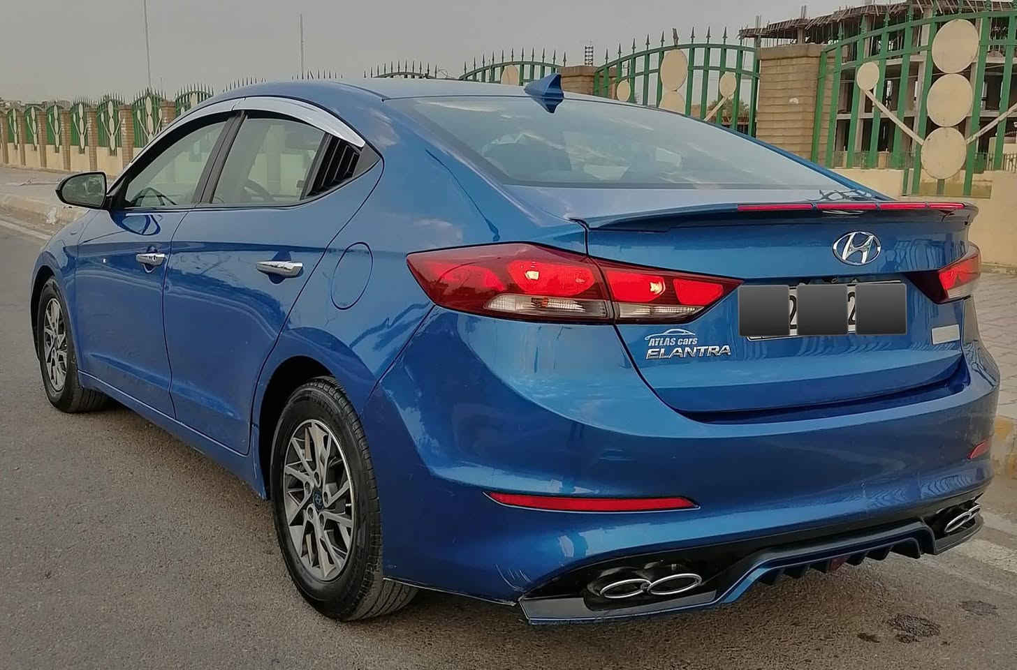 النترا 2017 امريكي 
السلام عليكم
من رخصة الادمن المحترم
للبيع فقط بالنقد
هونداي النترا
موديل 2017
رقم اربيل الدولي باسمي
مكينة 2000 دوش
بدون صبغ فقط بارد 
بدون دواخل شرط
بجم كبس
جميع الايرباكات سليمة عدة ايرباك الكشن وراجع سستم
ماشية 121 الف
مواصفات
شاشة كبيرة
كامرة دوارة
تحكم ستيرن
شاشة اعطال
كشافات لد
لايت زنون
كير مكينة صدر بشرط
تبريد ثلج
السيارة برغي مابيها نقص وجديدة بالعافية ع الي ياخذها
مكاني ديالى بعقوبة اي استفسار على الرقم *********** 
ملاحظة / صورها والسونار كلهن موجودات بالمنشور لحد يخابرني ويكولي اشرحلي
تعجبك السيارة تجي ومتطلع الا وانتة مقتنع وراضي واني بالخدمة
