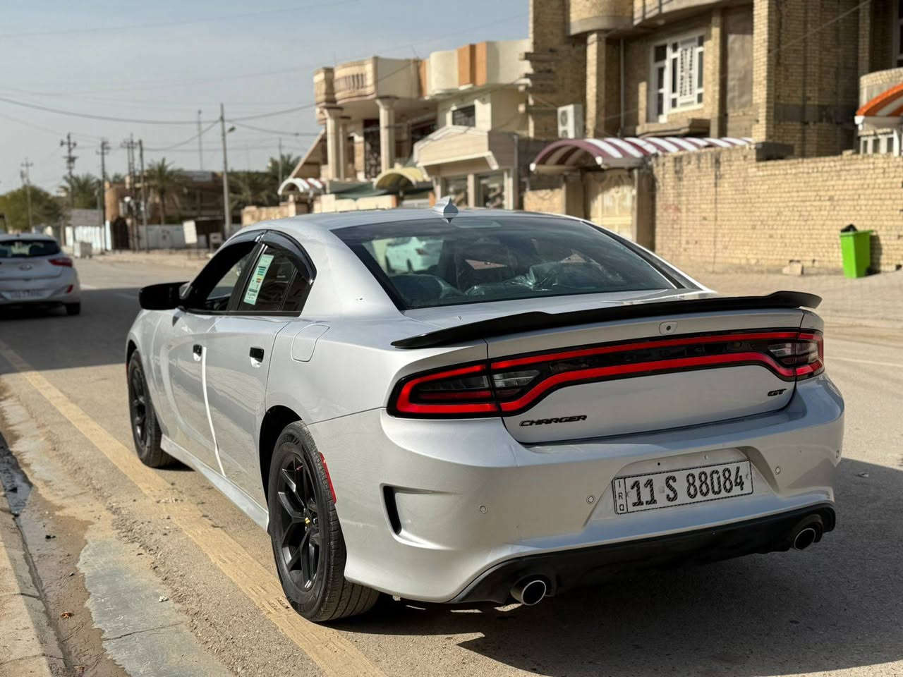 السلام عليكم
دوج جارجر 
2021
GT plus 🦅⚜️
3.6(V6)
فول مواصفات 
رقم بغداد تحويل 
حادث جاملغ وبنيد 
مكان السياره واسط قضاء الصويره 
للاستفسار هاتف ، واتساب 
***********
