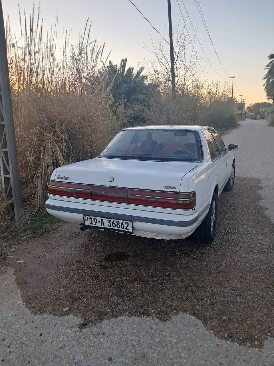 السلام عليكم سيارة كرستة مسطره للبيع موديل 90 رقم  كربلاءنكلينزي تحويل مباشر مكينة وكير ونجي جديد حدادة جديدة طخم تاير كهربائيات شغاله السيارة مكفولة كص ونقل وضربة وصبغ   السعر 47 وبيها مجال قليل مكان السيارة نجف رقم ***********
