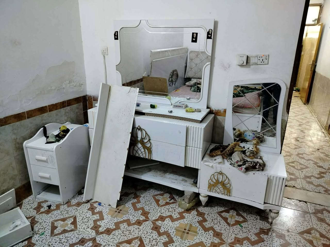 السلام عليكم غرفه نوم 3 قطع للبيع 250


**إذا كنت صاحب هذا الإعلان وتريد حذفه لأي سبب، رجاءا أرسل رسالة إلى الدعم الفني**