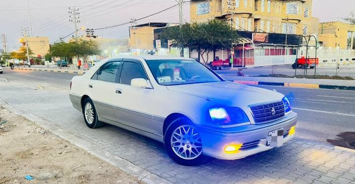 @إشارة 
السلام عليكم
 ادوات ادوات  جنطة متومة طبق الاصل سنوية ورقم
اخوان سياره ملكة جنون مرتبه وحلوة جاهزة
مواصفات كله كهربائي  حلوه سياره دكمتين 
عنواني البصره تجي شوف وعيوني الك السعر مناسب 37 وبيها مجال للشراي ماوكف ويا وتدللون وهذا رقمي لليحب يتصل بيه 
***********
