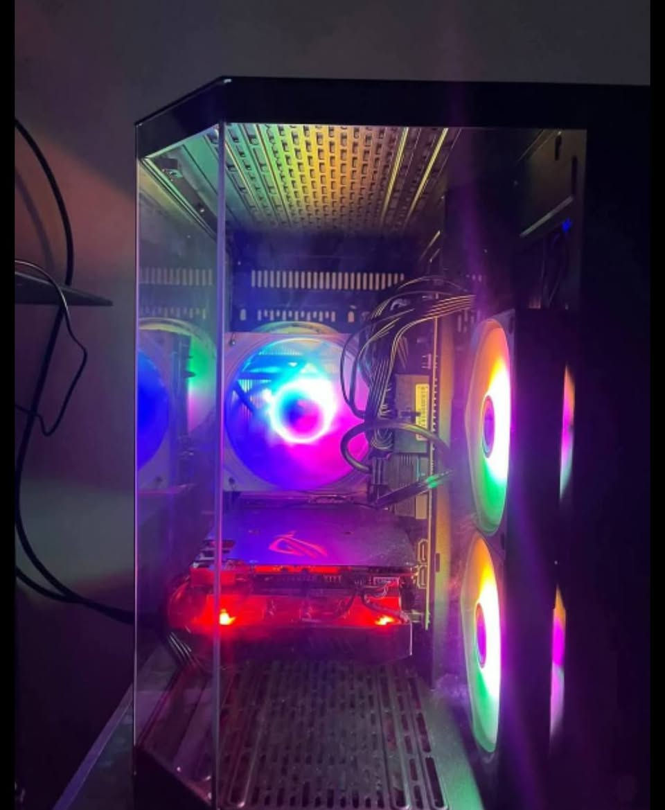 سلام عليكم 
PC gaming 
Vega 56 8g 
I5 10100f
16 ram
Asus 510 مذربورد 
Power 650 
تجميعه جديده 
كل قطع جديده 
استخدام شهرين 
كراتين قطع موجوده
رقم تواصل  واتساب 
*********** 
مكاني موصل 
متوفر توصيل 
سعر 700 وبيها مجال للشراي
