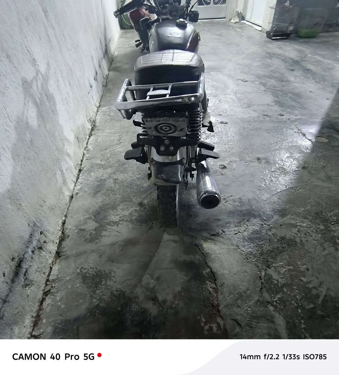 دراجه سولنك إيراني  موديل 2024  صلنصه كاتم   السعر450وبي مجال اتصل ***********
