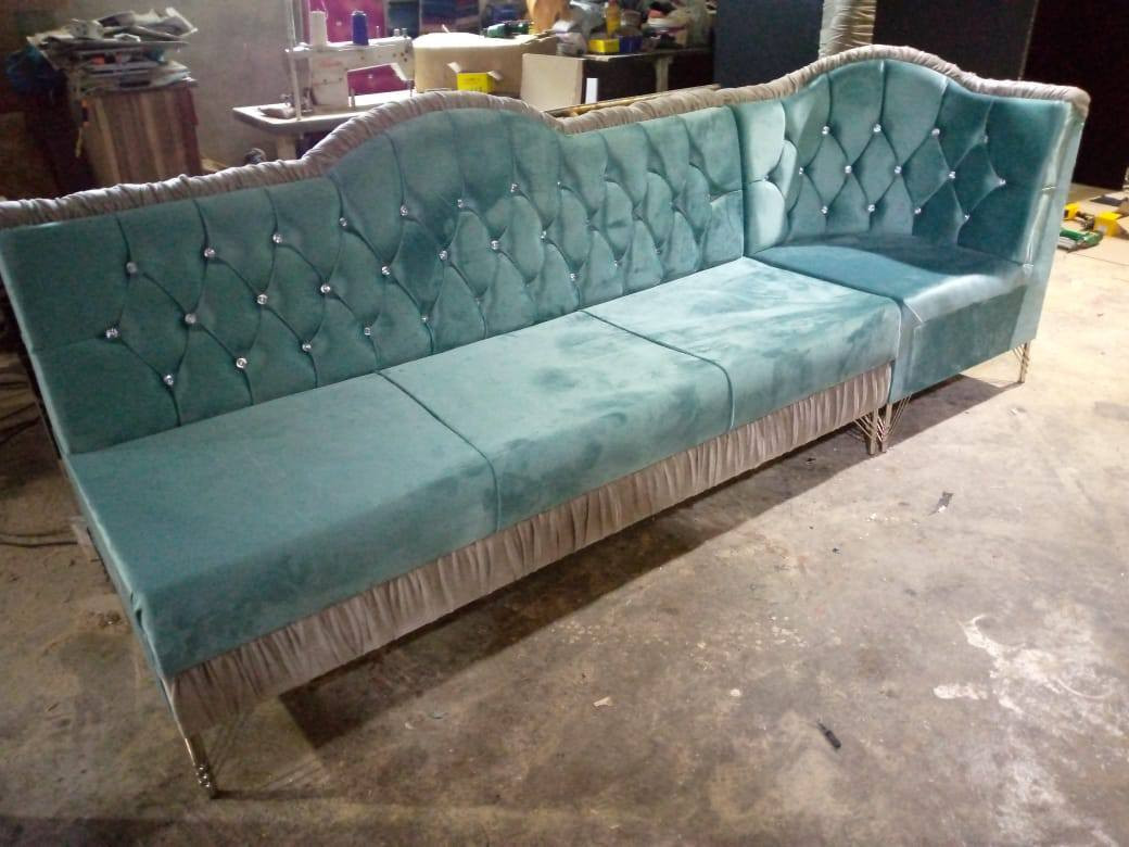 شركه بالو الماهر التركيه 
لي عمل الدواوين حسب الطلب والقياسات وأرخص السعار واجود الخشب الروسي وخشب زان مكان المعمل كركوك
ابو اوس 
بيجي 
***********
مهندس احمد 
تكريت
***********
