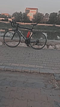 ‎🇬🇧دراجة / بريتاني  ماركة /  carrera   Road bike  ‎المنيوم   Size / La...