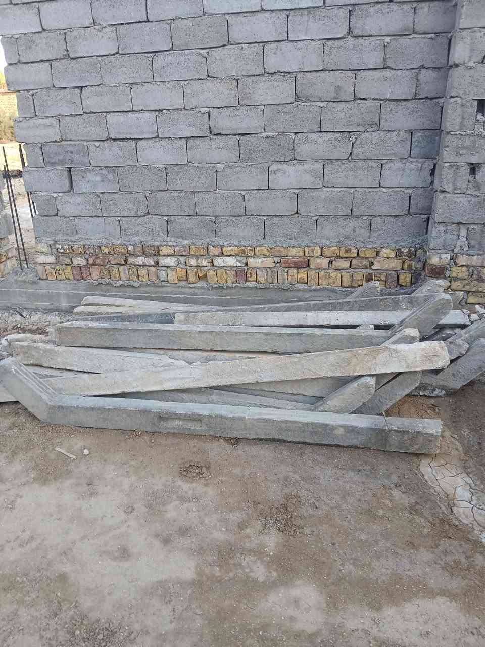 بي ارسي مستعمل للبيع مكان حله قرب جامعة بابل ***********
