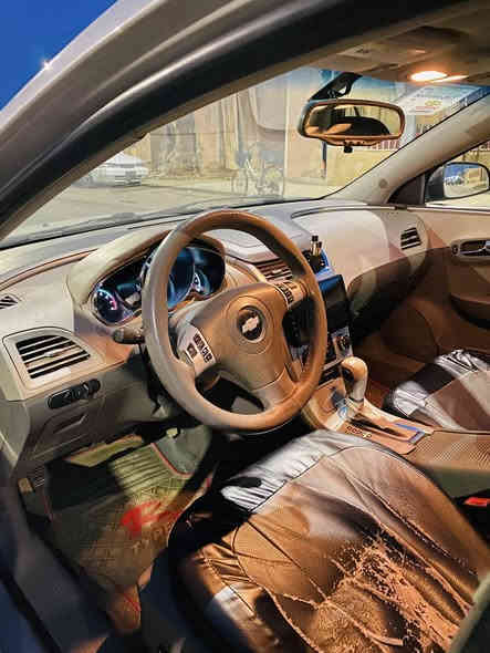 السلام عليكم 
للبيع او مراوس ماليبو 2012 كلين بدون اي ضرر خليجي سياره وظع شركه ماشيه 54 الف سياره جاهزه من كير ومحرك وتاير وصدر سياره جديده ماشاء الله السعر 95 وبيها مجال للاستفسار *********** مكاني بيجي (معرض دمشق
