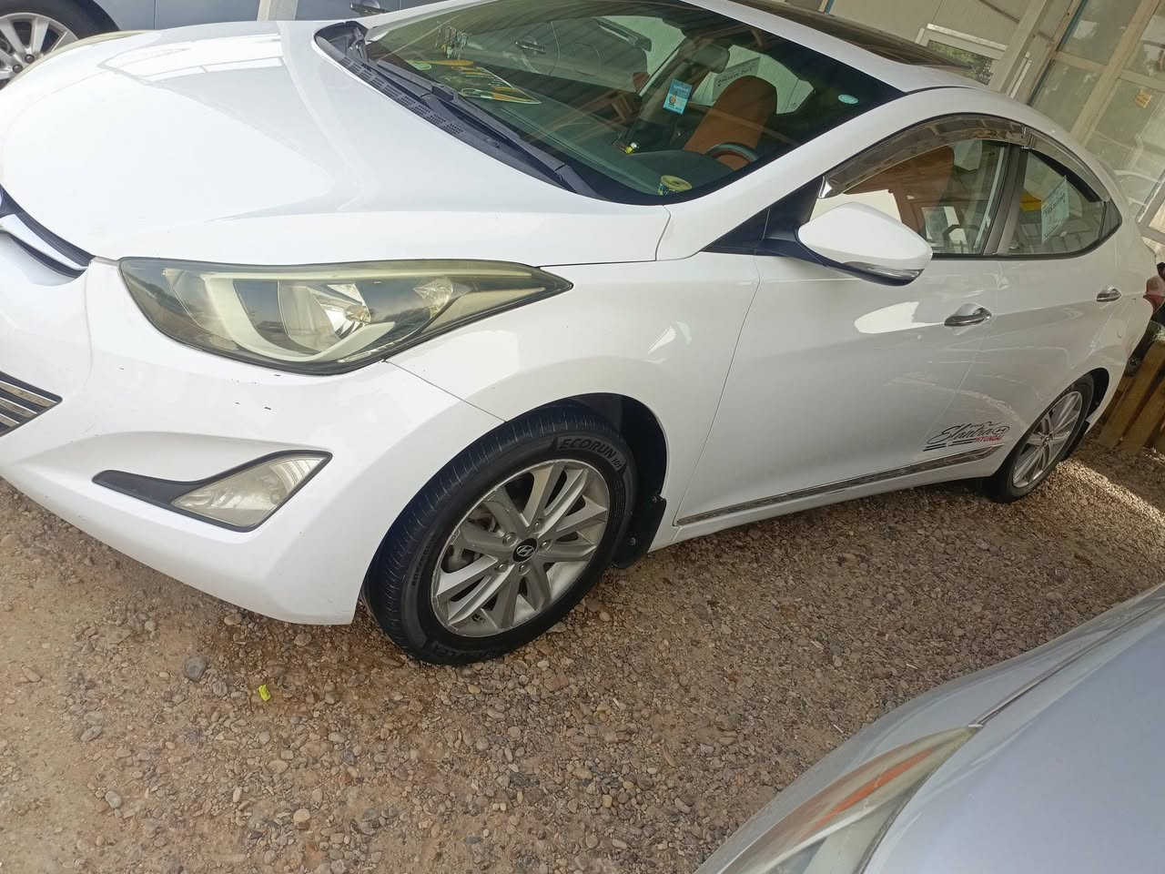 النترا 2014 خليجي
رقم سليمانيه الجديد تحويل مباشر 
السياره كفاله عدا الي مذكورات بالسونار 
محرك وكير كفاله والك الفحص 
محرك 1800

السعر 122 وبيها مجال بسيط 
مكلف بالنشر 
عنوان السياره الرمادي 
***********
