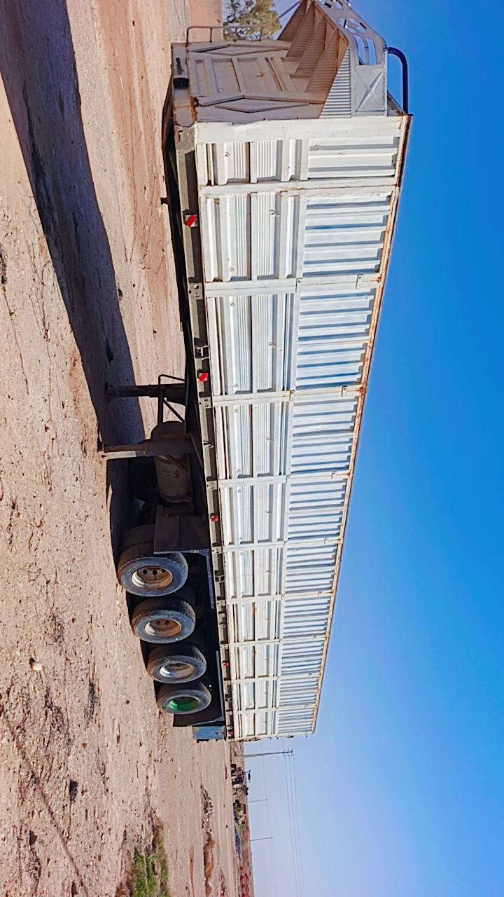 مكلف بلنشر
عربانه للبيع حداديه شاصيه 16 
دناكير14 الطول12ونص الرتفاع متر و75
محور4
العنوان ديالى :
للاستفسار الرقم : ***********
