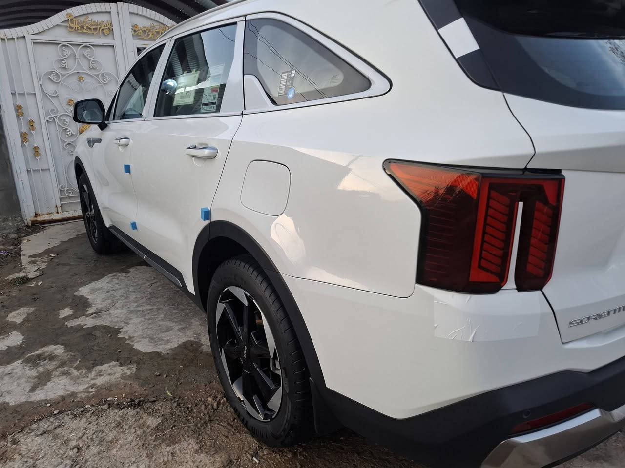 السلام عليكم
كيا سورنتو موديل ٢٠٢٤ خليجي كفاله عامه رقم بغداد سته سلندر بصمه حساس امامي وخلفي بردات جانبيه وصندوق ذكي سايد بريك بصمه الدوليه ماشيه ٢٢ الف السعر ٣٠٨ مكان السيارة السماوة الرميثه للاستفسار الاتصال عالرقم *********** او خاص
