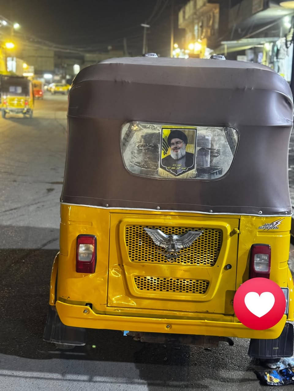 السلام عليكم تكتك موديل 21. شهر التاسع رقم وسنوية بغداد بأسمي. مجفتة تجفيت شركة  تكتك نضيفة واحلى من الصور بيها ضربة على البارد يم البك لايت اليسرة مبين بالصورة. سعرها 7500 وبيها مجال مامتواجد على الماسنجر
***********. متواجد واتساب
