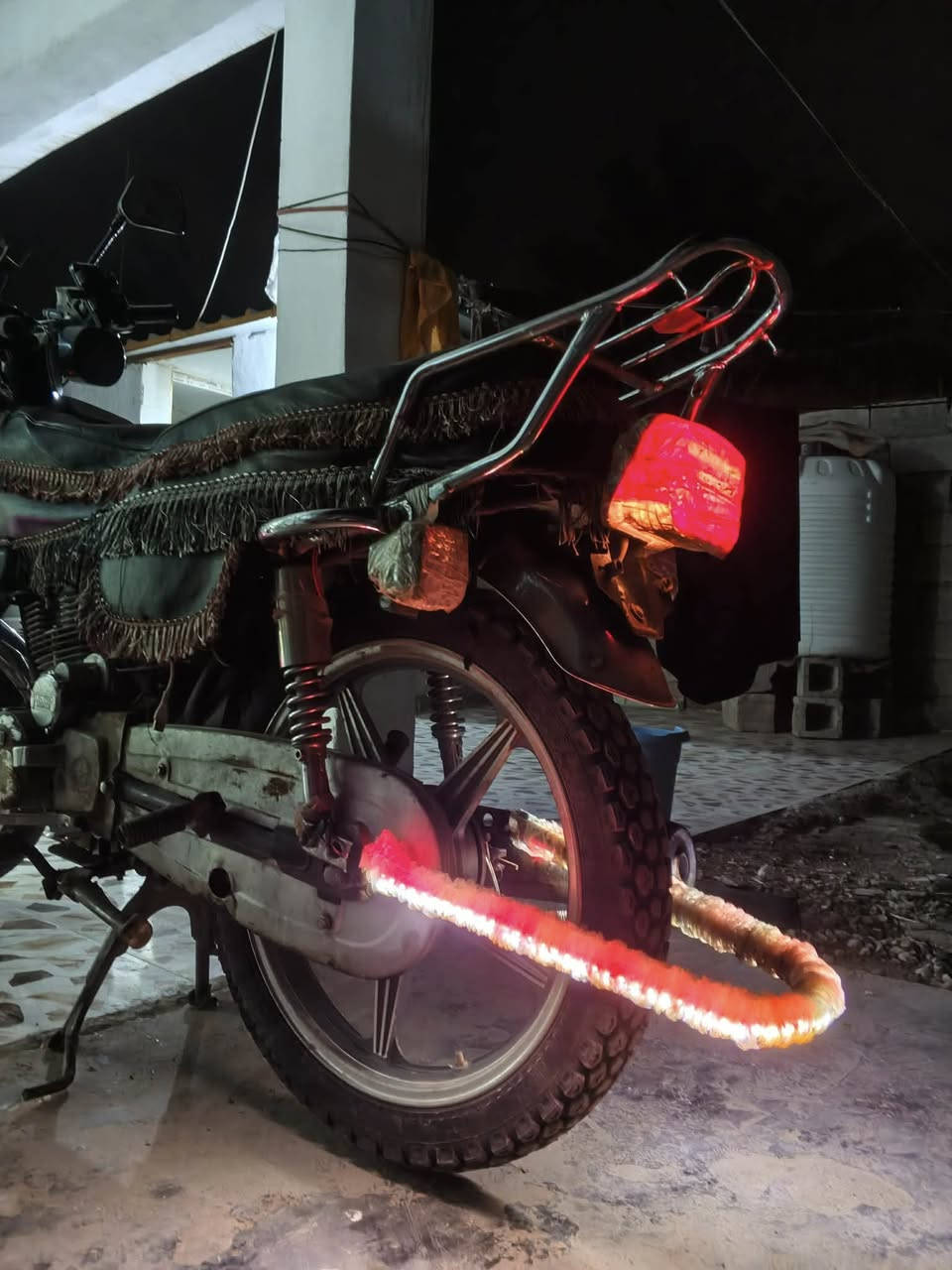 السلام عليكم دراجه للبيع نامة برو السعر 450 للاستفسار الاتصال على الرقم ***********
العنوان قضاء الخالص 
منطقة ابو تمر
