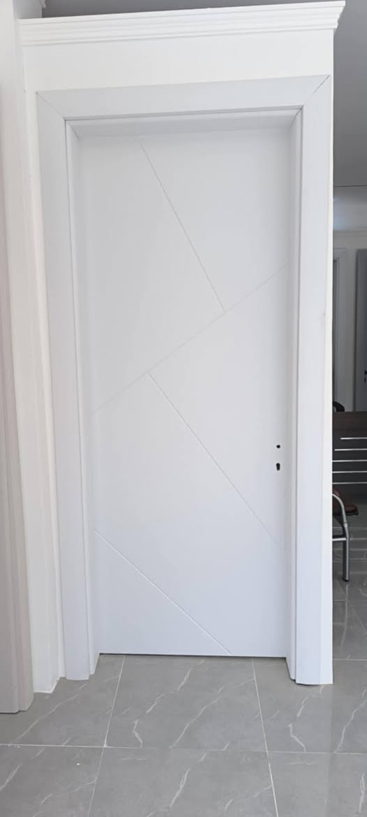 🔴اختر اجمل الابواب المخصصة بتصاميم والوان مختلفه ابوابنا مصنوعه من WPCوالطلاء حراري 
🚪ابواب WPCسمك 3 مليم حقيقي كامل حقيقي
🚪ابواب HDF قشره عازل للرطوبه والصوت 
🚪دواخل الباب ماده فوم المقاوم للماء وعازل للصوت..ليست ماده ورق مقوى(كارتون)
🔴معرض نور للابواب التركيه و الصينيه🔴
📍العنوان ديالى خانقين توله فروش قرب مجمع الصالحي 
📞☎️***********
💥 معرض نور يرحب بكم 💥
