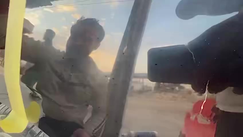 عمل بولش مرحلتين الماني متواجدون من ساعه 8 صباحاً الى ال10 مساءً 
للاستفسار ***********
