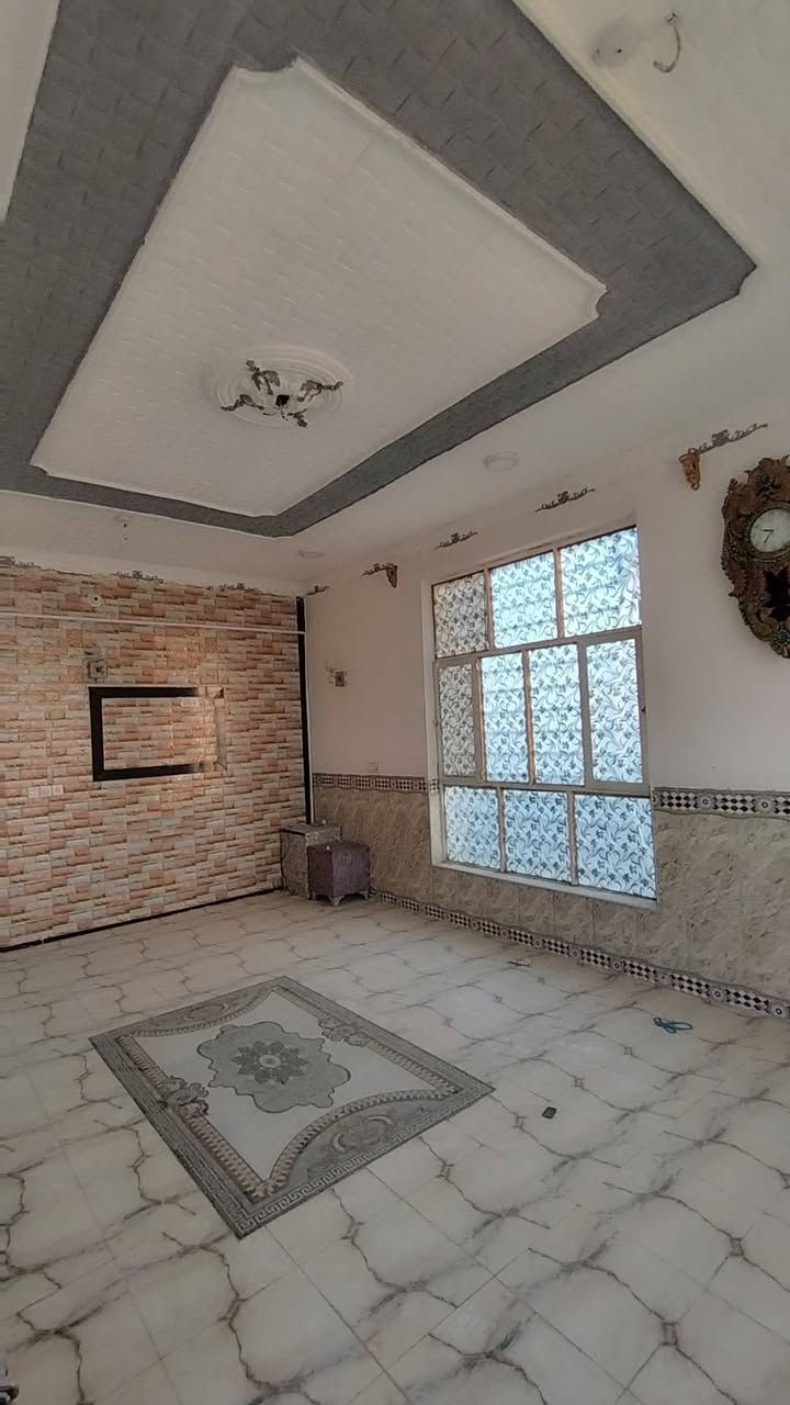 سلام عليكم ورحمه الله وبركاته بيت ⛪
المساحة الكلية 550 طابو زراعي تحويل 
مباشر بأسم المشتري 
بيت حديث وجديد
قرب العلويه شريفه بنت الحسن قريب ع شارع
للستفسار الاتصال على الرقم ***********
***********
