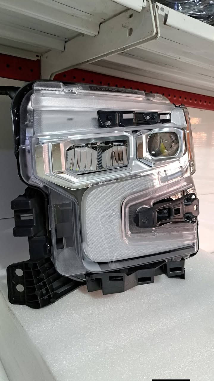 لايتات تيران دنلي ٢٢-٢٣ دورنكو، كومباس جوه السوك ب١٠٠ دولار درجة اولى وبي ضمان تصفية مخزن كل شي عندي منه زوج زوجين بس ***********
