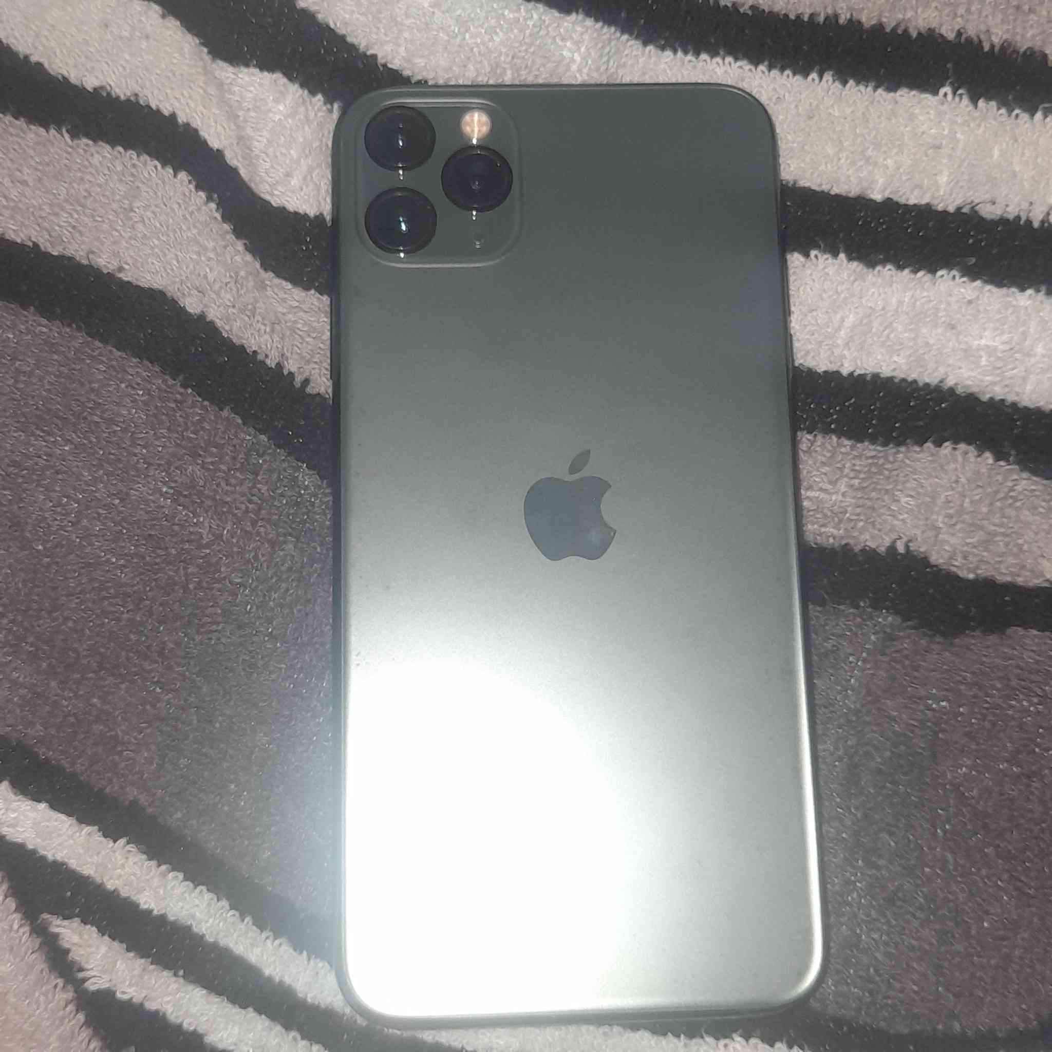 سلام عليكم ايفون اليدعش برو ماكس جهاز نضيف نضافه 95
ما مبدل اي شي بطاريه بلاديه 75 جهاز جان مضموم وهسه ريد بيعه سعر خاص او تصال علا رقم ‎0789 349 8178
