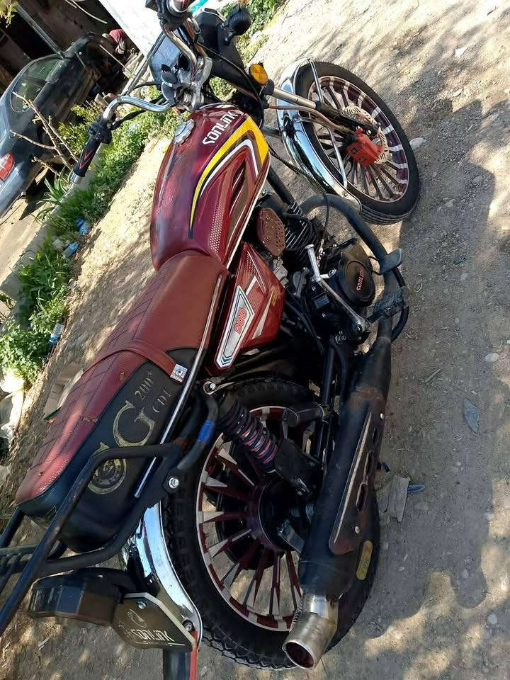 سلام عليكم دراجه ضاغطه وزنجيل للبيع موديل ٢٠٢٥ نقصه شاير سعر خاص


**إذا كنت صاحب هذا الإعلان وتريد حذفه لأي سبب، رجاءا أرسل رسالة إلى الدعم الفني**