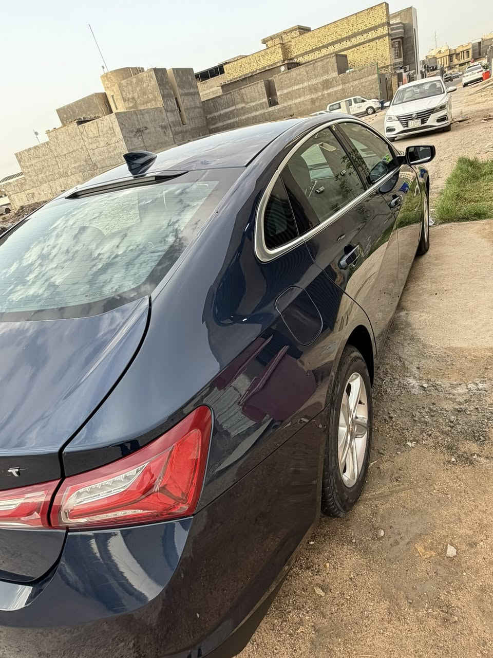 🚗 ماليبو 2022 LT للبيع 🚗
السيارة نظيفة وجاهزة، ومكانها بـ البصرة.

التفاصيل:

 الموديل: 2022.

 الفئة: LT.

 المحرك: 1500 تيربو، اقتصادي ونشط.

 الرقم: أربيل.

 الموقع: البصرة.

 الضرر/الصبغ: [قطعتين واحد اثر ضربه والثاني تخريب يعني ماكو ضربه تجي خاص سوناره موجود وتوصلك صور الحادث

السعر:

💰 110 ورقة وبيه مجال 🤝

رقم التواصل وتس اب ***********
