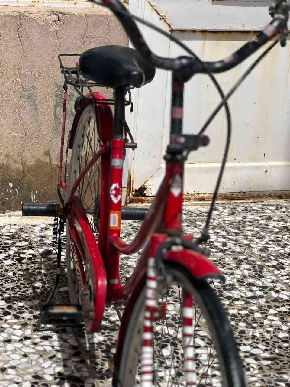 باسكل للبيع لون مميز نضيف تجي وتشوف مرتب شبابي ما عايزهشي سعره مناسب مال مستعجل بي مجال للشراي حك الجيه عنوان نجف


**إذا كنت صاحب هذا الإعلان وتريد حذفه لأي سبب، رجاءا أرسل رسالة إلى الدعم الفني**