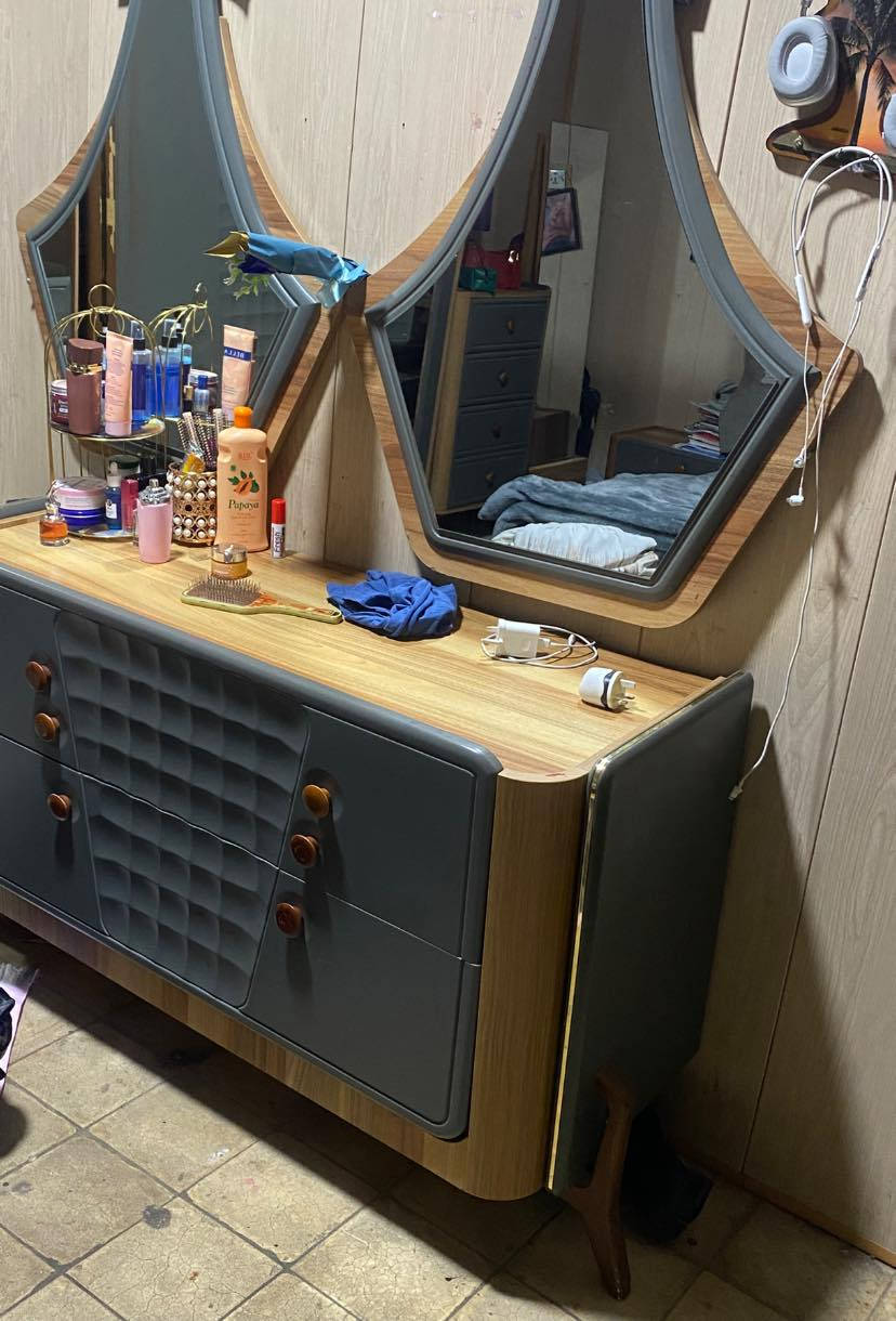 السلام عليكم غرفه نوم للبيع ٨ قطع للبيع جربايه مخزن جك  مثل صوره مكاني ◝بـٰغډاډ حيفا رايديها ب ٦٠٠ وبيه مجال ل شراي


**إذا كنت صاحب هذا الإعلان وتريد حذفه لأي سبب، رجاءا أرسل رسالة إلى الدعم الفني**