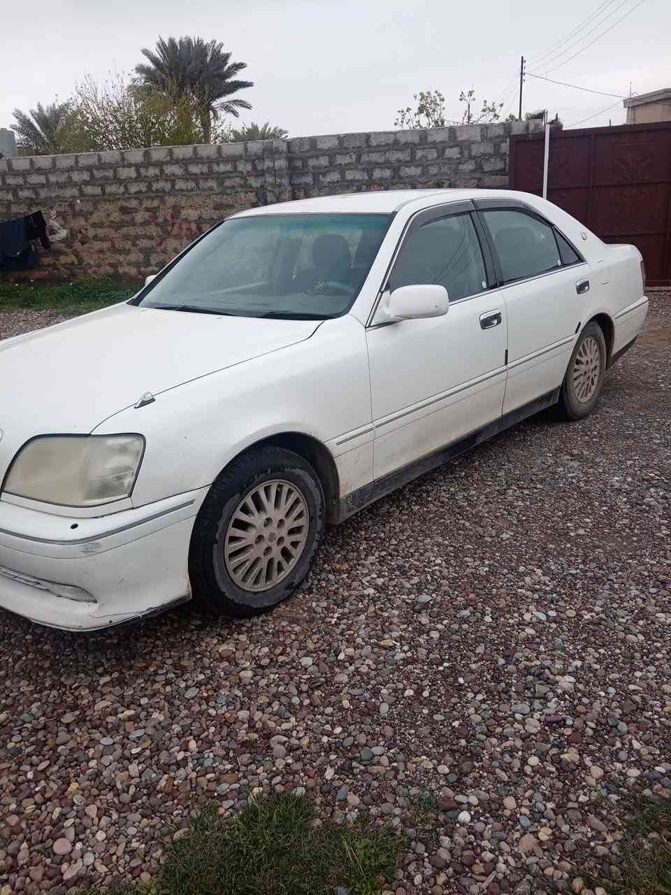 ملكه ادوات لون ابيض شرط لا ضربه ولاشخط موديل 2002 جاهزه محرك ففتي شرط محرك گير  تبريد. تايرات جدد سبير جاهز يعوزها ترتيبات بسيطه.
السعر 30$ بيها مجال.
***********
