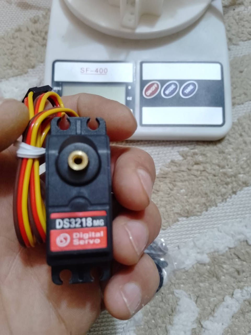 سلام عليكم اربع قطع سيرفو 45 الف ***********
