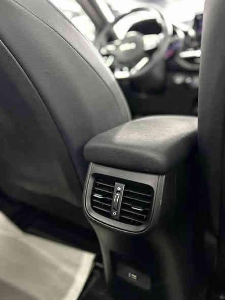 سلام عليكم 
كيا فورتي 
الموديل 2024 
السياره GT LINE  اعلى فئه 
المحرك 2000 دوش 
عداد المسافه 33 الف 
فول الفول مداعي اذكر المواصفات حتى الكشنات تدفئه وتبريد 
السياره حادثهه مثل ما موضح امامكم بدون تبديل ومصلحه تصليح درجه اولى يم المندلاوي 
تحتوي على منضومة غاز مع البانزين 
السياره بدون ايرباك 
السياره مبولشه عام مع نانو سيراميك درجه اولى 
مدوشمه دوشمه عام درجه اولى يم علاء الدلو 
رقم بغداد دولي الجديد بأسم ارشد الساعدي
مكان السياره بغداد الجديده او الامين 
السعر 180 ورقه وبيهه مجال للشراي يشوفهه ويدلل دلال 
***********
