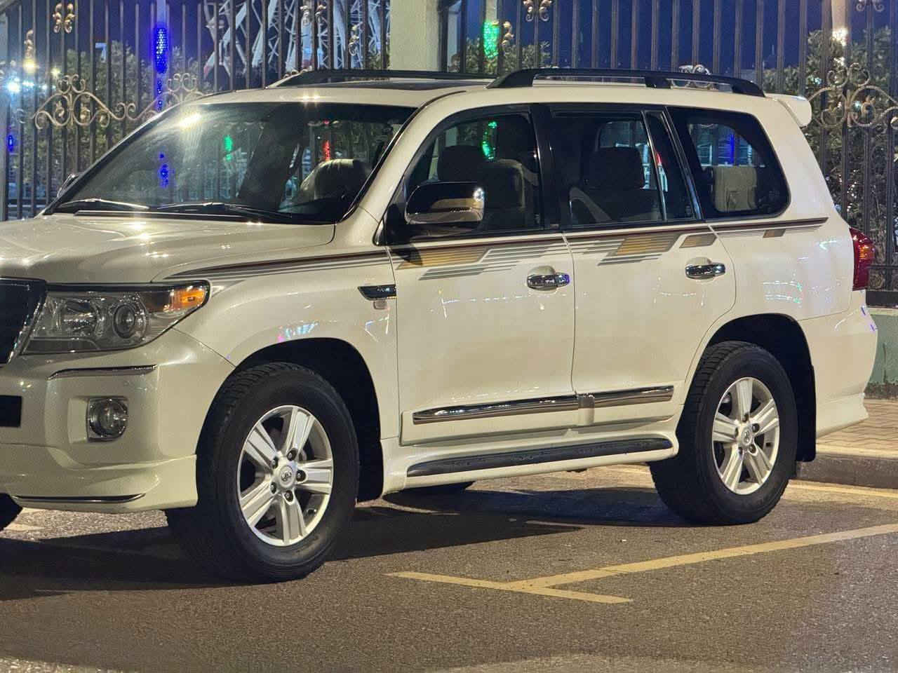 يالله
للبيع لاندكروزر 2010 رقم اربيل تحويل مباشر فول مواصفات محرك 6 سياره جاهزه من كلشي وبيهة فحص سونار جديد ماشيه 199 الف مكان سياره ميسان
السعر 300
ملاحظة العندة 2015 امراوس يدخل خاص
 ***********
