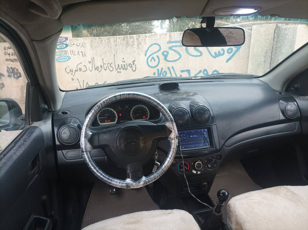 ئەڤیۆ 2007 گێڕ عادی 
4پارچەی بۆیاخ
گێڕ و مەکینەی بەشەرت
تەقەو ڕەقەی نیە
پێش و دوای دەعمی نیە
*********** السليمانية, العراق
