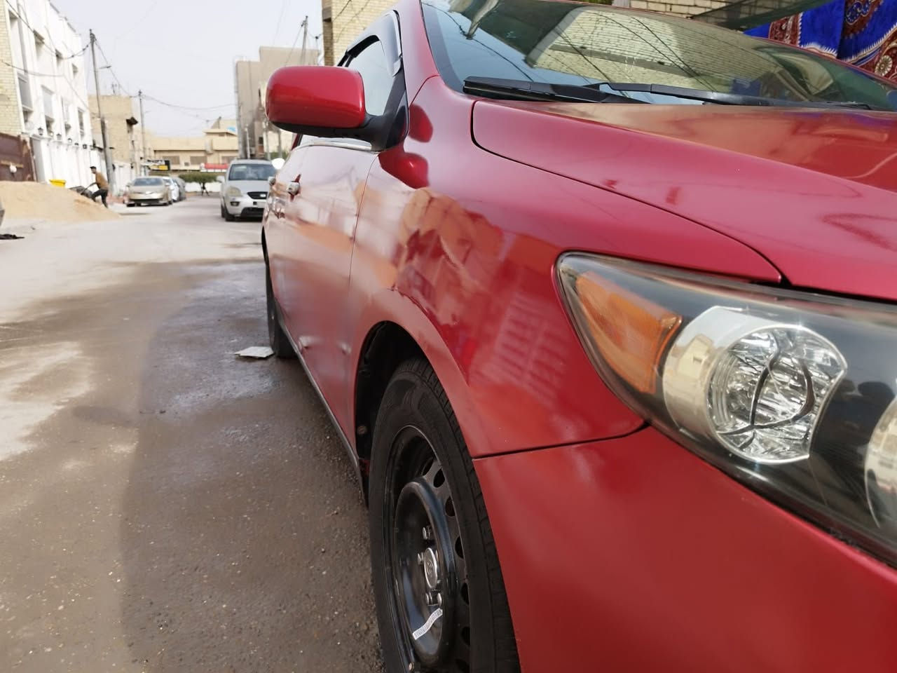 سلام عليكم للبيع فقط كورلا مديل 2009 محدث 13 سياره جديده مناقصها شي تراي وين ميعجبك شواصي والغود  محرك وكير وصدر مكفول  سياره مال جناي   وارد امريكي ضربتها من امريكا جاملغ ايمن  وبنيد بدون دواخل سياره مصبوغه للجماليه فقط تجي وتفحص وبخدمتك السعر 95 وبي مجال  العنوان بغداد الحريه ***********
