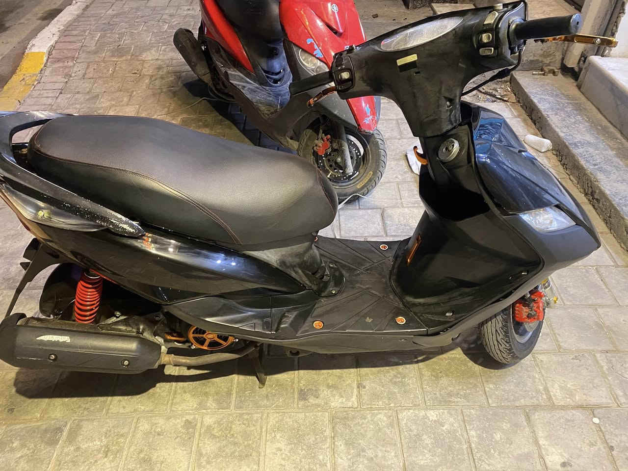 سلام عليكم
الحلوة للبيع دراجه ماكس ثعلب دراجة كلش حلوة مصالها هواي من نازلة من رمبة نزلت ب شهر 10 دراجة حيل قوية مكينتها 58 بلاد مامفتوحة ناعمة بيها كلجات رياضي جاي وياها وصدر dy بلادي  سعر 800 وبيها مجال مكاني حي القاهرة ***********
