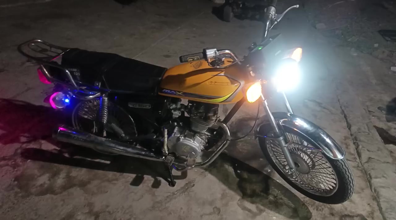 سلام عليكم تايكر للبيع موديل 2020 بكاني جسر ديالى لقديم سعرهة 350 متواجد خاص


**إذا كنت صاحب هذا الإعلان وتريد حذفه لأي سبب، رجاءا أرسل رسالة إلى الدعم الفني**