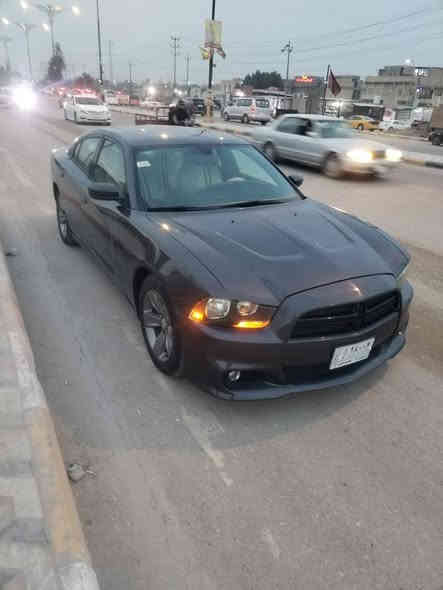 السلام عليكم جارجر  مكفوله من لضربه 14 مسجله 15 مصبوغه لجماليه
مكينه وكير وحداديه وتخم تاير جديد وتبريد ثلج وكهربائيات كله شغاله  
السعر \125
الرقم 
***********
