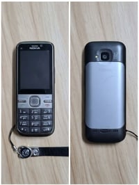 نوكيا C5 • أصلي • شاحن وبطارية