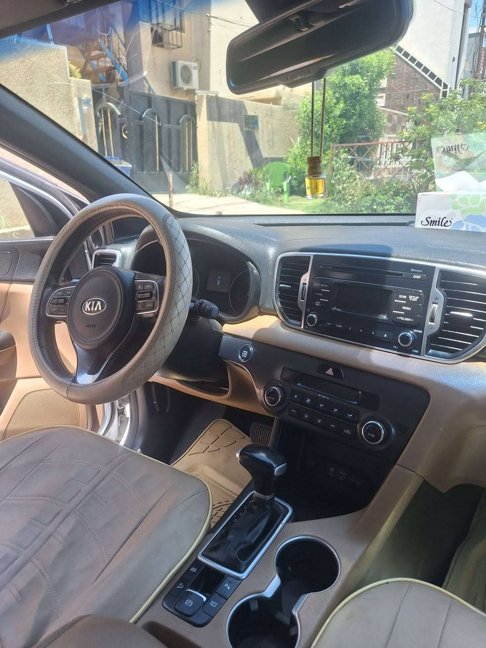 سبورتاج ١٩ خليجي ماشيه ٨٢ الف بيه  جاملغ جهة السايق بارد فقط سعر ١٨٠ ***********
