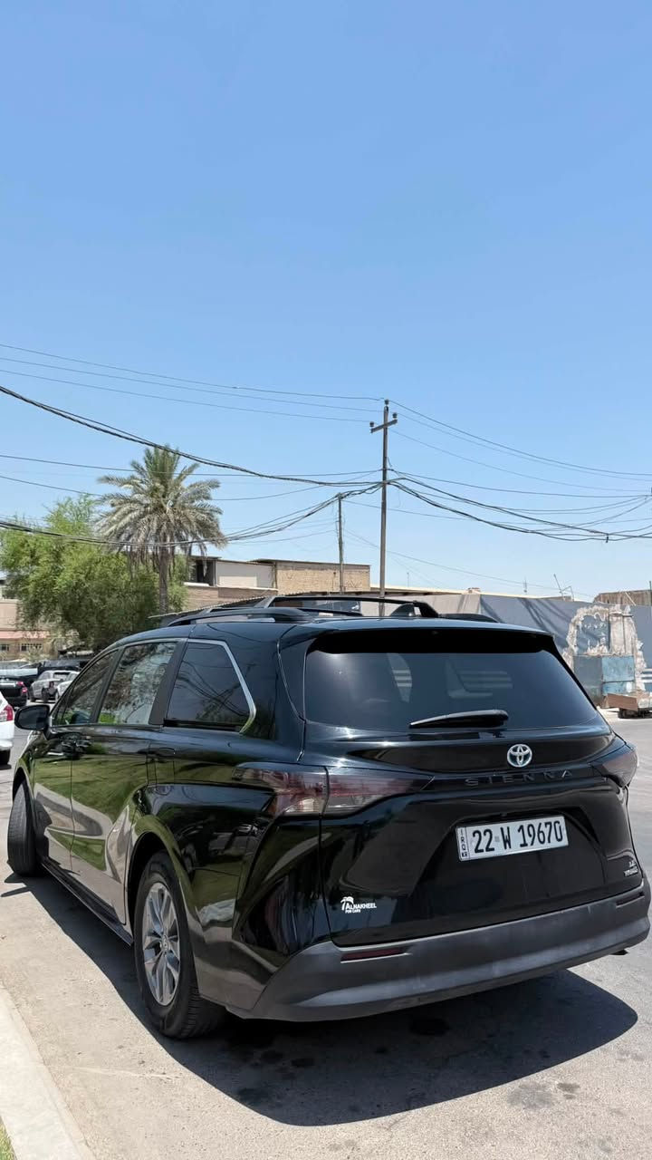 السلام عليكم تويوتا سيينا 2023 هايبرد le فتحة نص فول مواصفاتها معروفه حادثها حافة الباب الامامي اليمين وحافة الجاملغ انصبغ نص الباب والجاملغ بجم كبس السيارة جديده ماشية 93 الف كيلو رقم اربيل ب اسمي تحويل ثاني يوم مكانها بغداد الدورة السعر 300 وبيها مجال للاستفسار : ***********
