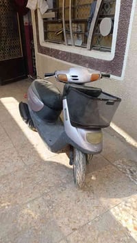 للبيع 300 وبيها مجال محرك خير من الله هندر سلف عوزه باتري 07751014963