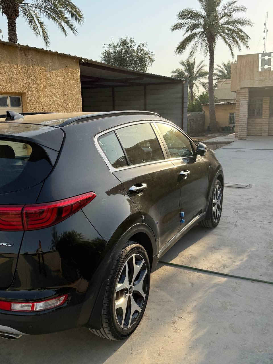 🚘 للبيع كيا سبورتج GT-Line موديل 2018

🔹 وارد إيراني
🔹 نظيفة جداً
🔹 عداد المسافة: 57 ألف كم
🔹 مكفولة 
🔹 رقم بغداد – تحويل مباشر باسم المشتري

🔰 أعلى فئة (1/1) ومواصفات كاملة:

✔️ بصمة أبواب وتشغيل
✔️ سقف بانوراما
✔️ فور ويل (دبل)
✔️ محرك 2.4 GDi
✔️ مقاعد جلد قرميدي
✔️ تدفئة وتبريد للمقاعد
✔️ تبريد قطعتين
✔️ زينون داخلي وخارجي
✔️ Day Light
✔️ Back Light LED
✔️ المقاعد الأمامية كهربائية
✔️ شاشة وكامرة خلفية
✔️ حساسات أمامية وخلفية 360°
✔️ كروز كنترول
✔️ شفتات بالستيرن
✔️ ترحيب عند الاقتراب
✔️ جنطة كهربائية
✔️ مرايا شفط مع إشارة
✔️ سايد بريك دكمة
✔️ Auto Hold
✔️ وضعيات قيادة متعددة
✔️ AUX / USB
✔️ سونار جاهز
✔️ ومواصفات أخرى عديدة

📍 مكان السيارة: بغداد

للاستفسار والتواصل : ***********
