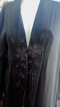 عباية • شغل يدوي