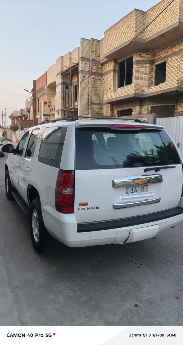 السلام عليكم ورحمة الله وبركاته 
تاهو موديل 2014 رقم بصره انكليزي باسمي LT كفاله ضربه صبغ تبديل جاهزه السياره مكينه كير حداده تخم تاير دلوب ياباني مكان السياره بصره الشراي يتصل بالخدمه ***********
