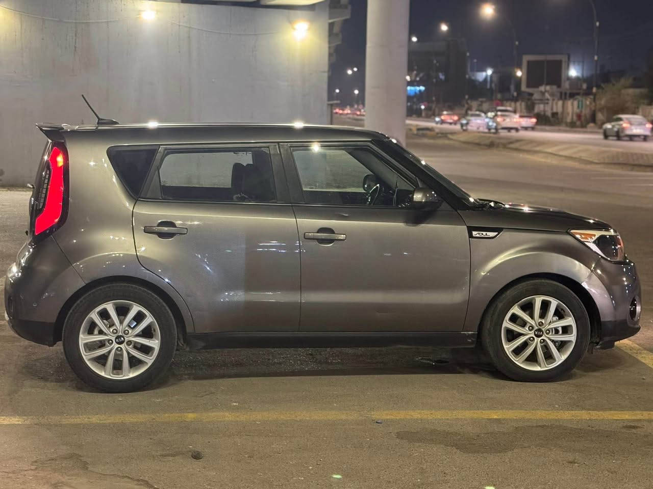 صول2018 محرك 2000بسمي تحويل مباشر رقم بغدادسنويه ورقم جدد حادثها جاملغ وبنيد وبيها صفحه سايق صبغ بدون لادواخل ولاتكمه مصبوغه محرك كير مكفول لاتنقيص ولاتبخير جاهزه من تخم تاير وحداديه وتبريد مابيها اي نقص للأستفسار ***********السعر 118 وبيها مجال بسيط المصيب, بابل
