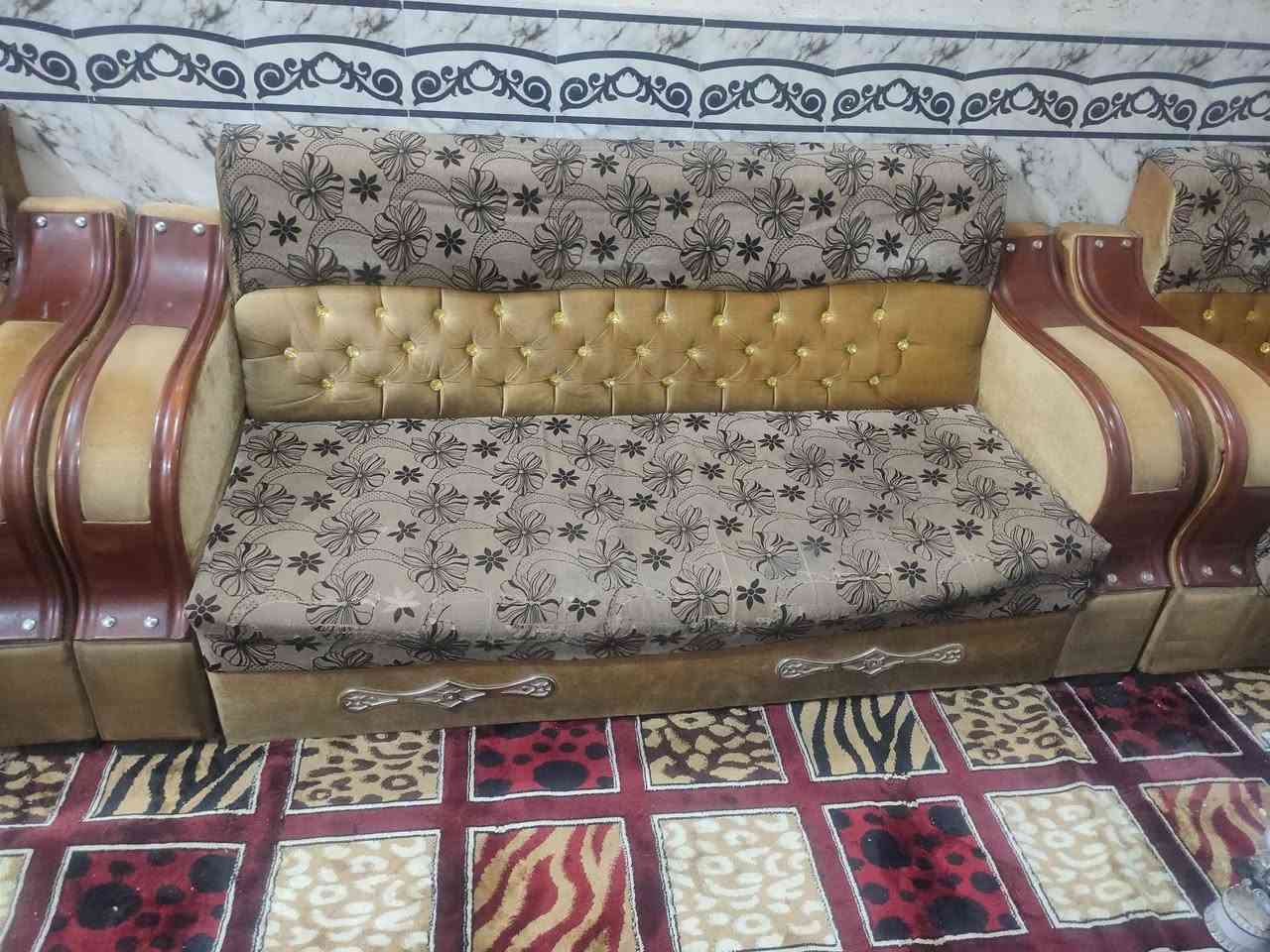 للبيع تخم + التلبيسه لون جوزي كامله بسعر 200 وبي مجال *********** كربلاء, العراق
