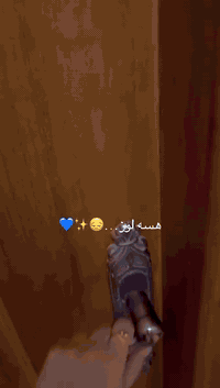 سلام عليكم غرفة مودرن تركي الخشب الثقيل درجة اولى 9 قطع نسبة النضافة 95 ب مية اما هاي الخمسة بس يراد الدوشمة تترتب مكانه بغداد قرب بانزين خانة الجبهة مالتهة سعره مليون وبيها مجال رقم واتساب ***********
