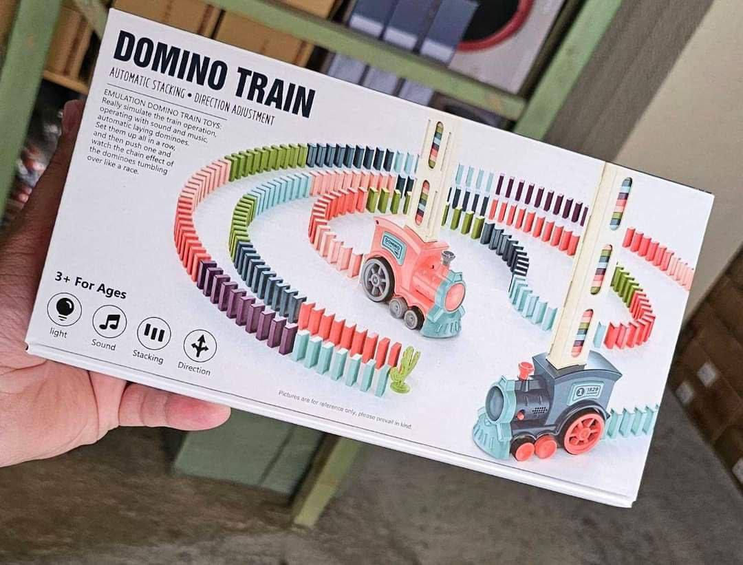 🚂DOMINO TRAIN🚂
قطار الدومينو الذكي لتطوير ذكاء طفلك وهو يلعب في نفس الوقت و يساعد الطفل على التخيل والإبداع . و بتنمي مهارات كثيرة جدآ عند الطفل منها 👇:-
❤️ مصممة للكل تبدأ من عمر 3 سنوات واكثر
❤️ تنمي التركيز و التتبع البصري والأدراك  
❤️تنمي مهارة التصنيف حسب اللون
❤️ التوازن و الثبات الحركي و خفة اليد في توجيه القطار
❤️ تصميم أشكال مختلفة و جميلة بالدومينو
تحتوي على ٦٠ قطعة دومينو
❤️صوت وضوء ممتع تعمل على البطارية #الاصلية
#الاصلي_100


**إذا كنت صاحب هذا الإعلان وتريد حذفه لأي سبب، رجاءا أرسل رسالة إلى الدعم الفني**