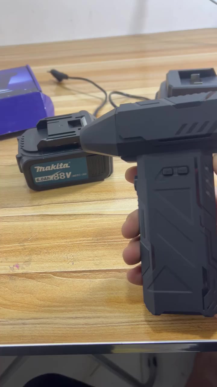 القطعة الحنينة والمفيدة الحجم الكبير مو صغير بلاور هواء الغني عن التعريف دوران 2500 بطارية 🔋 3000 ملي امبير 3 سرع بعدة بلوووك وشغلة واضح بالتصوير 😍


**إذا كنت صاحب هذا الإعلان وتريد حذفه لأي سبب، رجاءا أرسل رسالة إلى الدعم الفني**