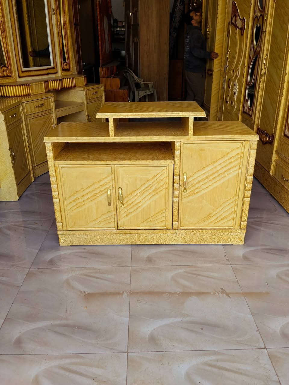 سلام عليكم من مزاد الأخوين للبيع الثالث المنزلي الجديد المستعمل غرفه نوم 7باب ***********واتساب أو اتصل
