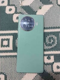 تكنو سبارك ٢٠ برو+ • ٢٥٦+١٦ • خط بالشاشة